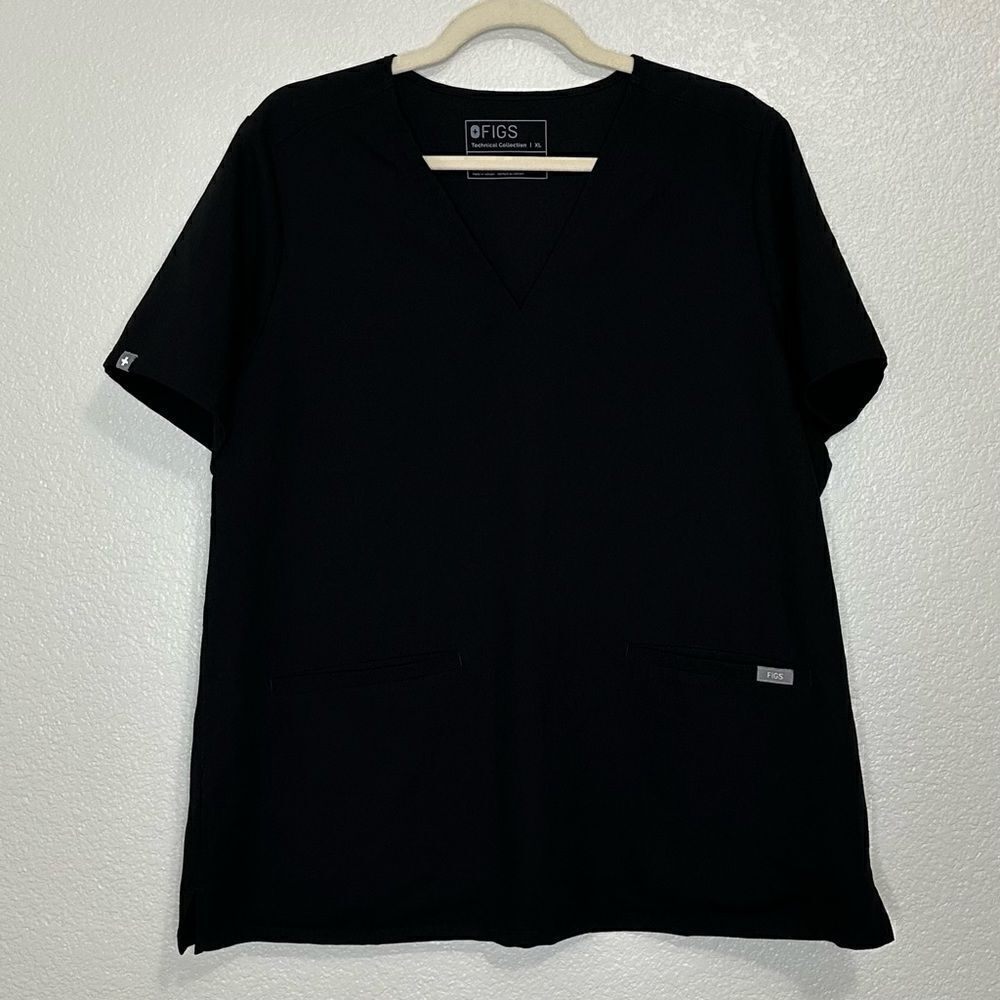Figs Black Short Sleeves Casma Women's Scrub Top, Size XL